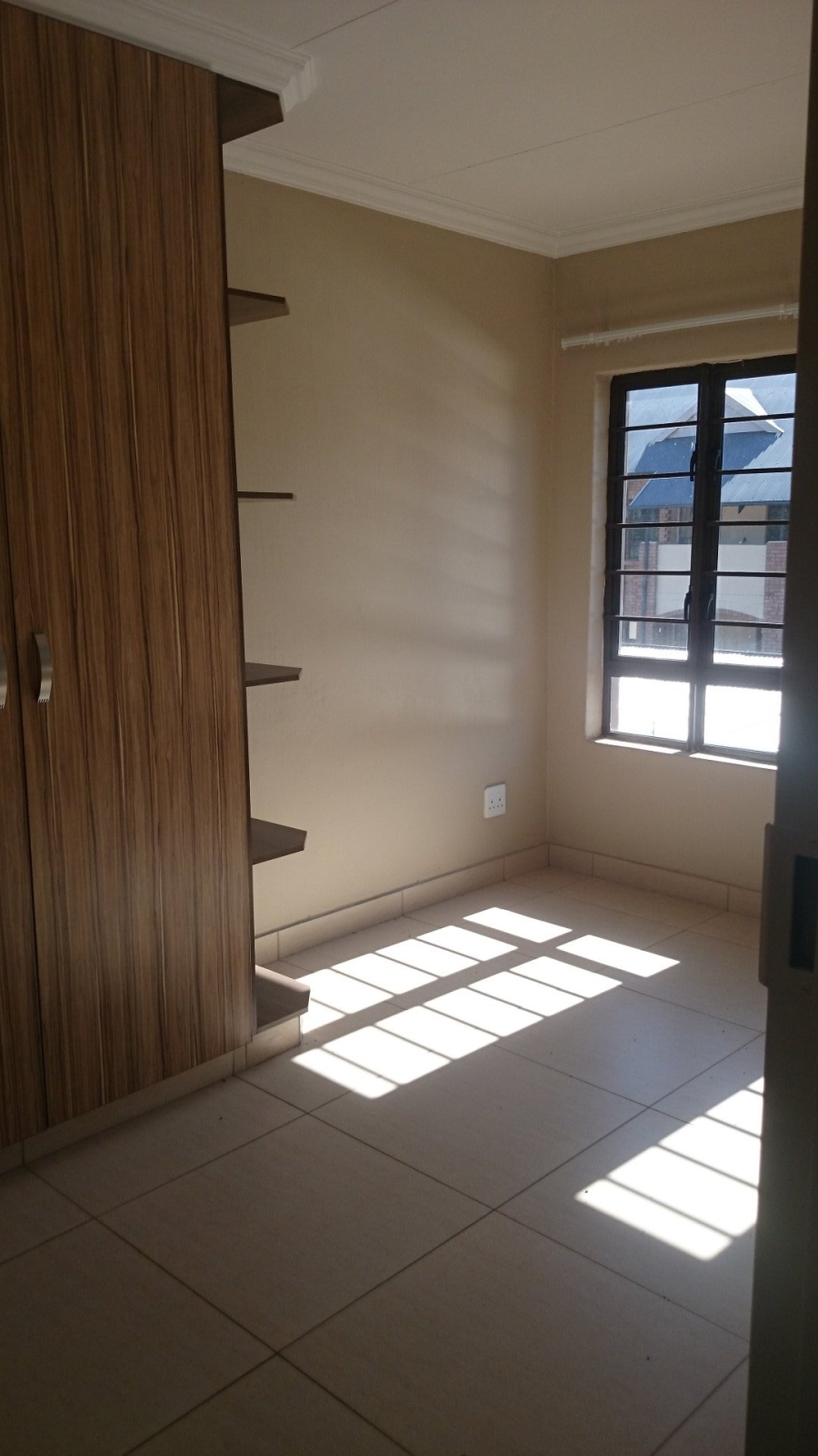 To Let 2 Bedroom Property for Rent in Die Bult North West